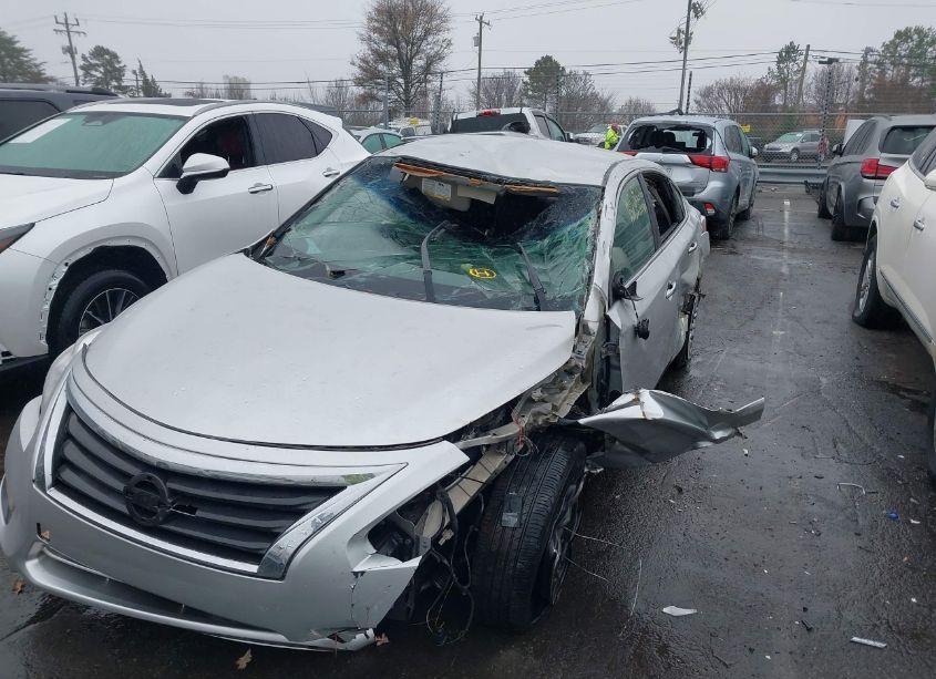 Photo 6 of 2014 Nissan Altima 2.5 S (VIN 1N4AL3AP1EN255989)