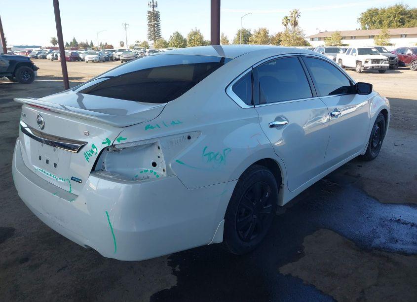 Photo 4 of 2014 Nissan Altima 2.5 S (VIN 1N4AL3AP1EN259430)