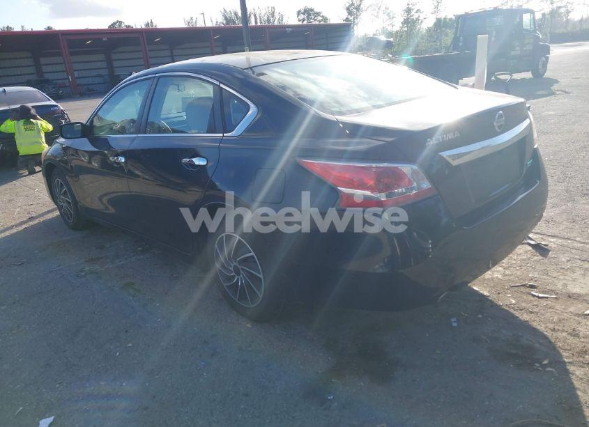 Photo 3 of 2014 Nissan Altima 2.5 S (VIN 1N4AL3AP1EN339343)