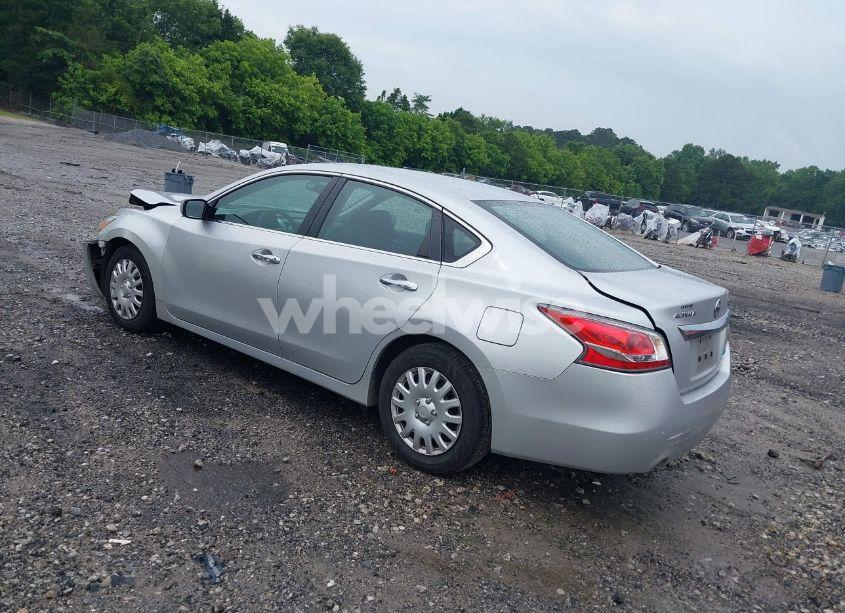 Photo 3 of 2014 Nissan Altima 2.5 S (VIN 1N4AL3AP1EN339925)