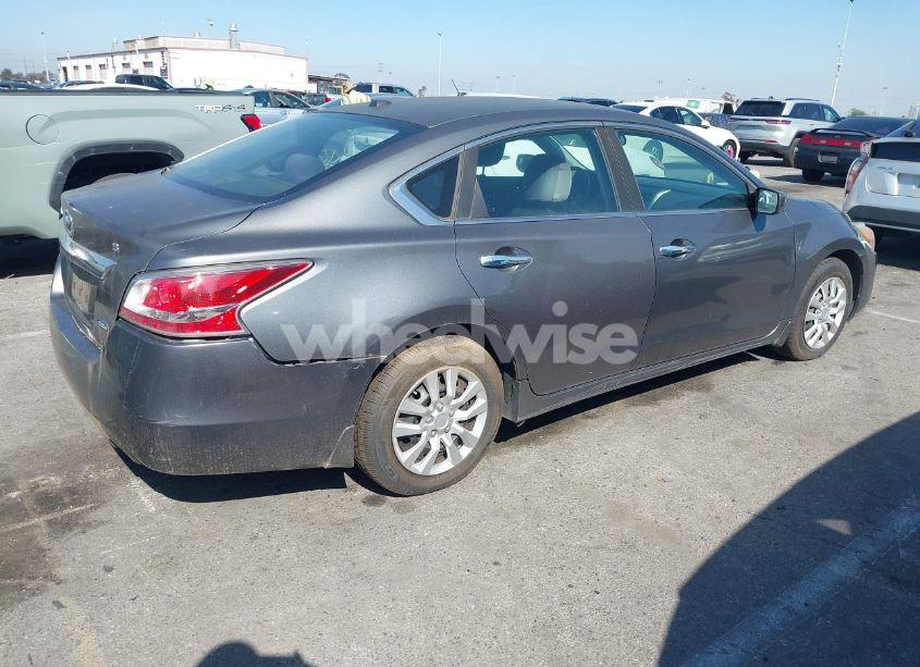 Photo 4 of 2014 Nissan Altima 2.5 S (VIN 1N4AL3AP1EN368888)