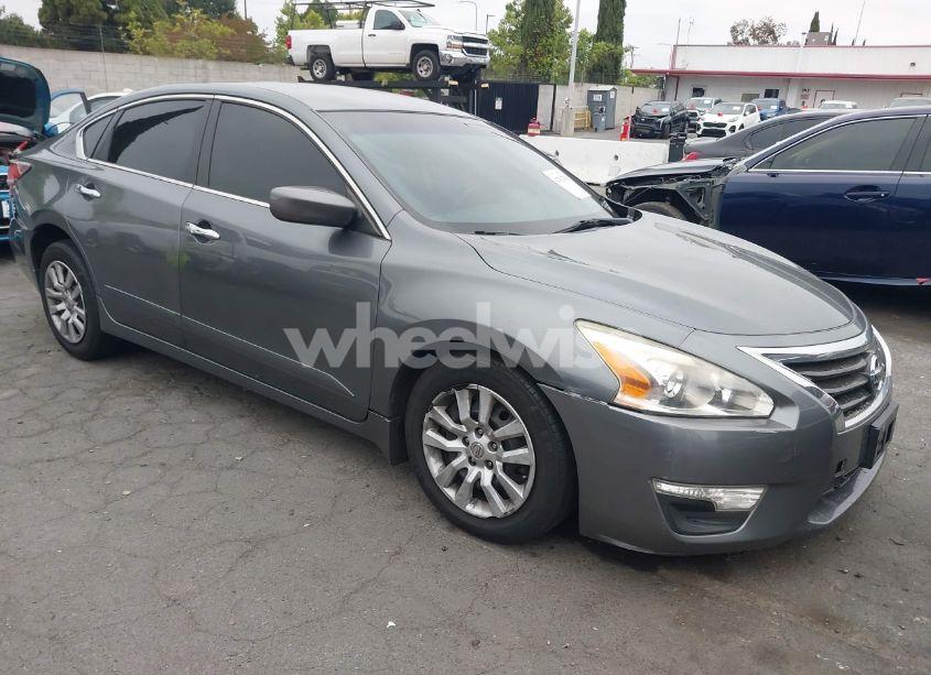 2014 Nissan Altima 2.5 S (VIN 1N4AL3AP1EN386209) main photo