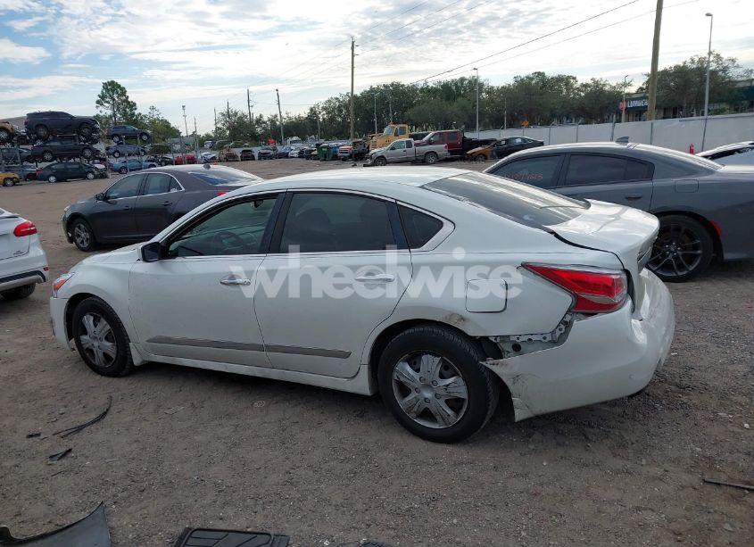 Photo 14 of 2014 Nissan Altima 2.5 S (VIN 1N4AL3AP1EN389627)