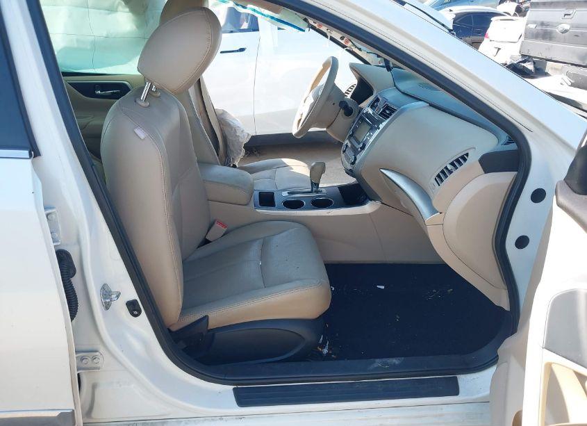 Photo 5 of 2015 Nissan Altima 2.5 S (VIN 1N4AL3AP1FC101697)