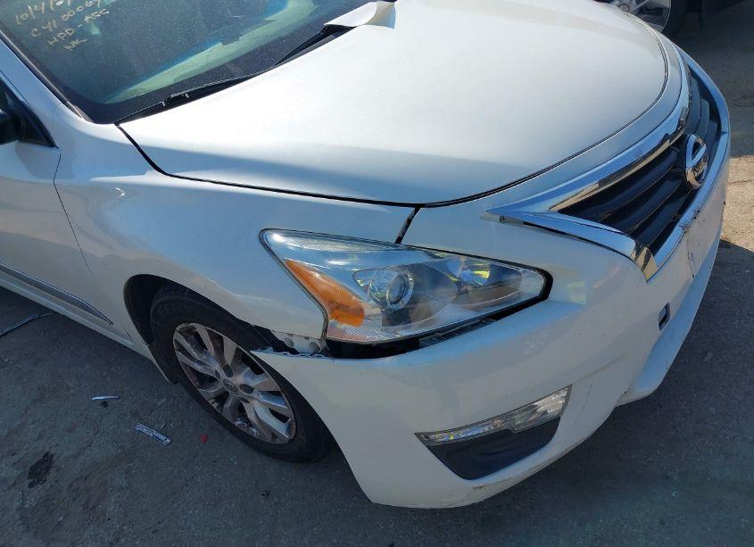 Photo 6 of 2015 Nissan Altima 2.5 S (VIN 1N4AL3AP1FC101697)