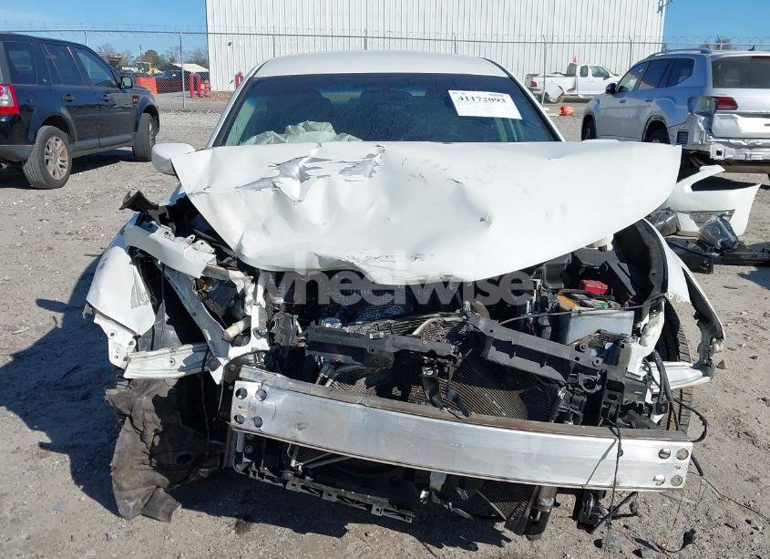 Photo 6 of 2015 Nissan Altima 2.5 SV (VIN 1N4AL3AP1FC109816)