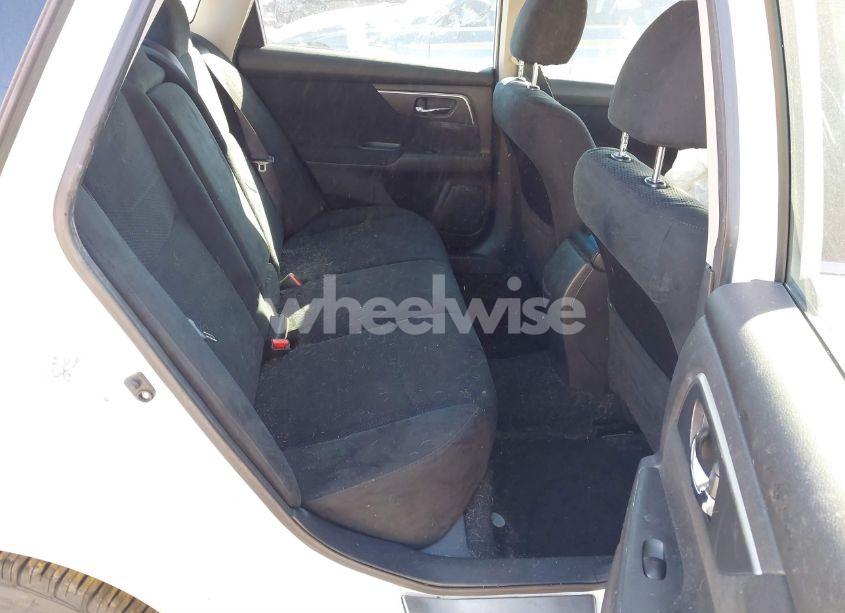 Photo 8 of 2015 Nissan Altima 2.5 SV (VIN 1N4AL3AP1FC109816)