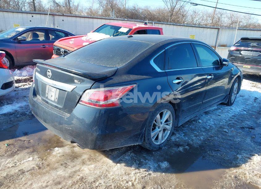 Photo 4 of 2015 Nissan Altima 2.5 SL (VIN 1N4AL3AP1FC113090)