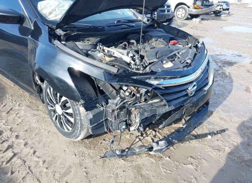 Photo 6 of 2015 Nissan Altima 2.5 (VIN 1N4AL3AP1FC118399)