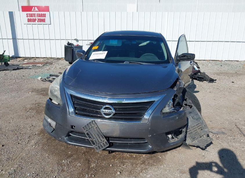 Photo 13 of 2015 Nissan Altima 2.5 S (VIN 1N4AL3AP1FC121481)