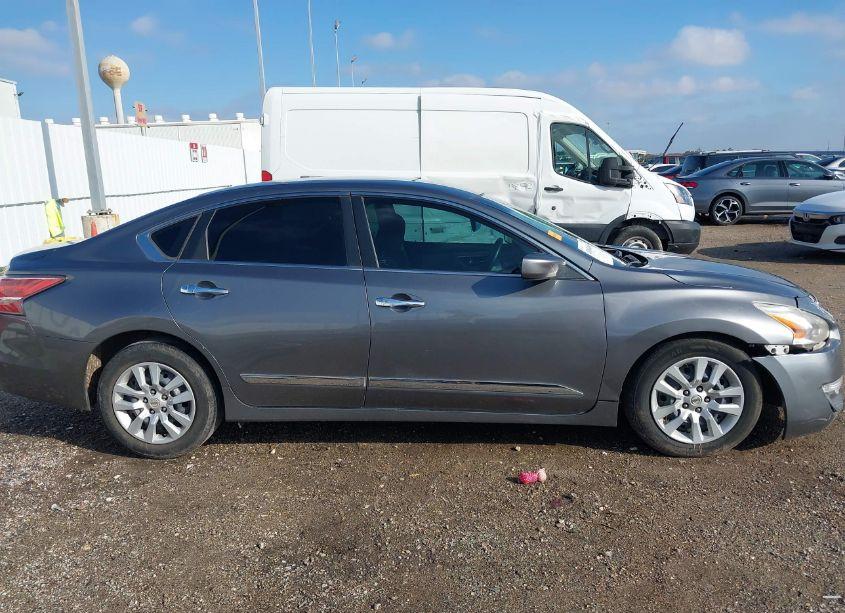 Photo 14 of 2015 Nissan Altima 2.5 S (VIN 1N4AL3AP1FC121481)