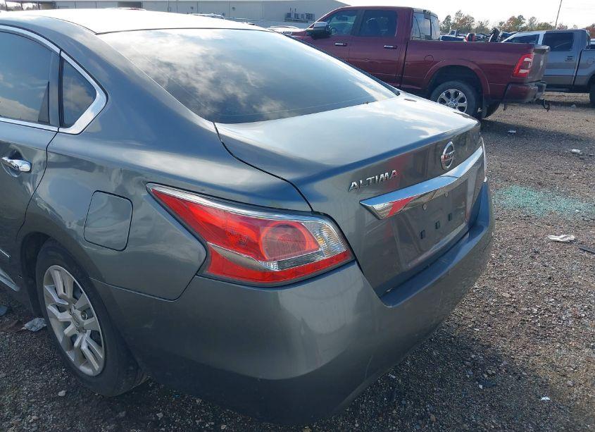 Photo 3 of 2015 Nissan Altima 2.5 S (VIN 1N4AL3AP1FC121481)