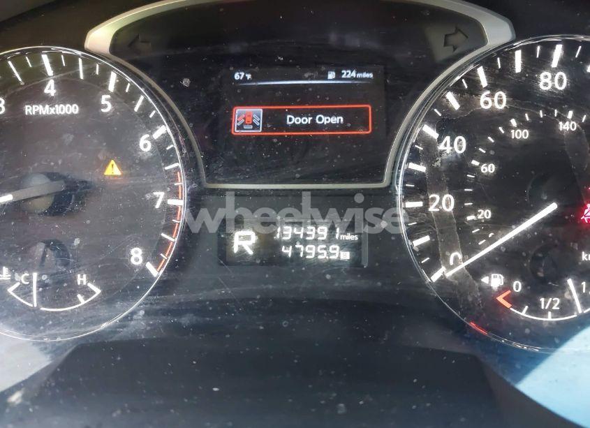 Photo 15 of 2015 Nissan Altima 2.5/2.5 S/2.5 SL/2.5 SV (VIN 1N4AL3AP1FC127345)