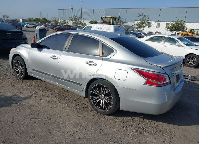 Photo 3 of 2015 Nissan Altima 2.5/2.5 S/2.5 SL/2.5 SV (VIN 1N4AL3AP1FC127345)