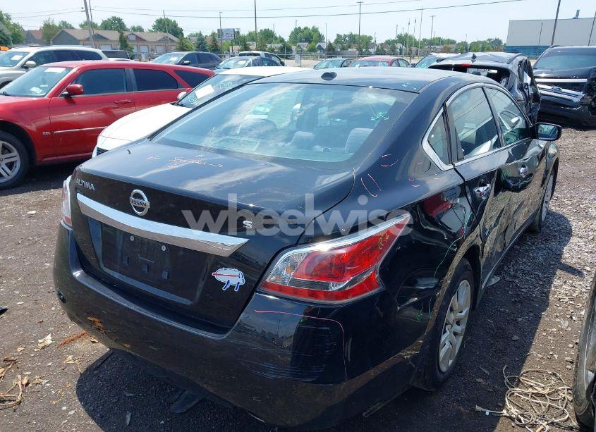 Photo 4 of 2015 Nissan Altima 2.5 S (VIN 1N4AL3AP1FC129936)