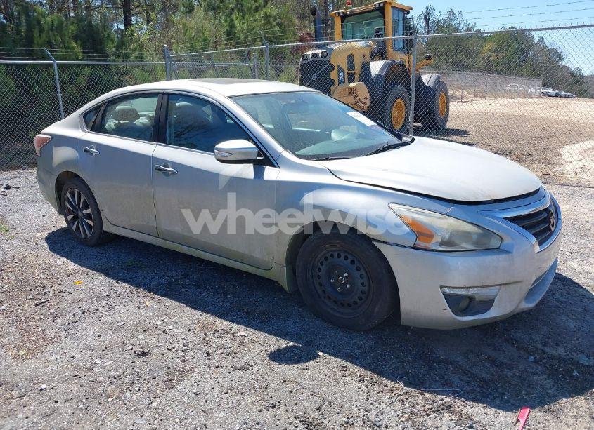 2015 Nissan Altima 2.5 SL (VIN 1N4AL3AP1FC154626) main photo
