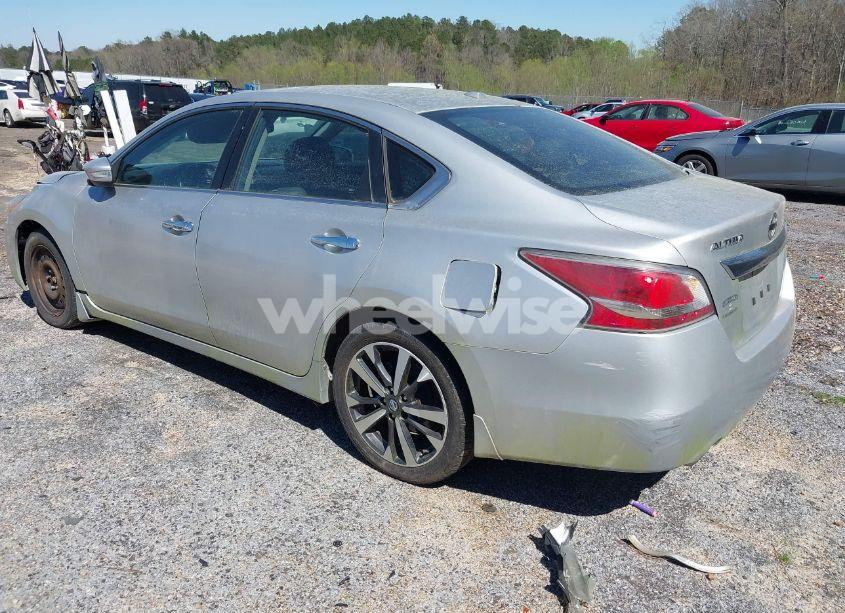 Photo 3 of 2015 Nissan Altima 2.5 SL (VIN 1N4AL3AP1FC154626)