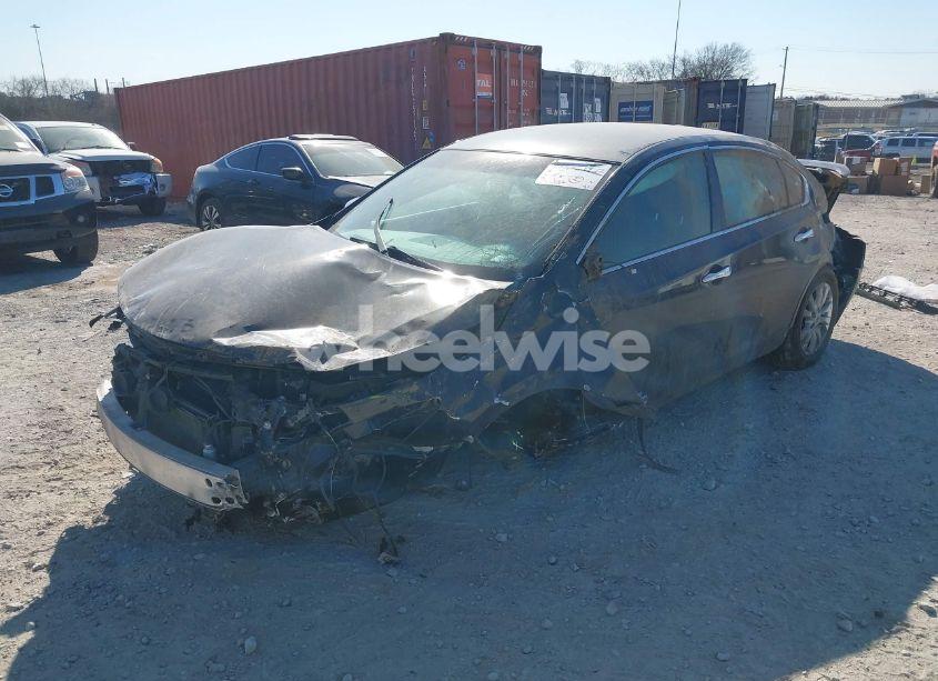 Photo 2 of 2015 Nissan Altima 2.5 S (VIN 1N4AL3AP1FC155906)
