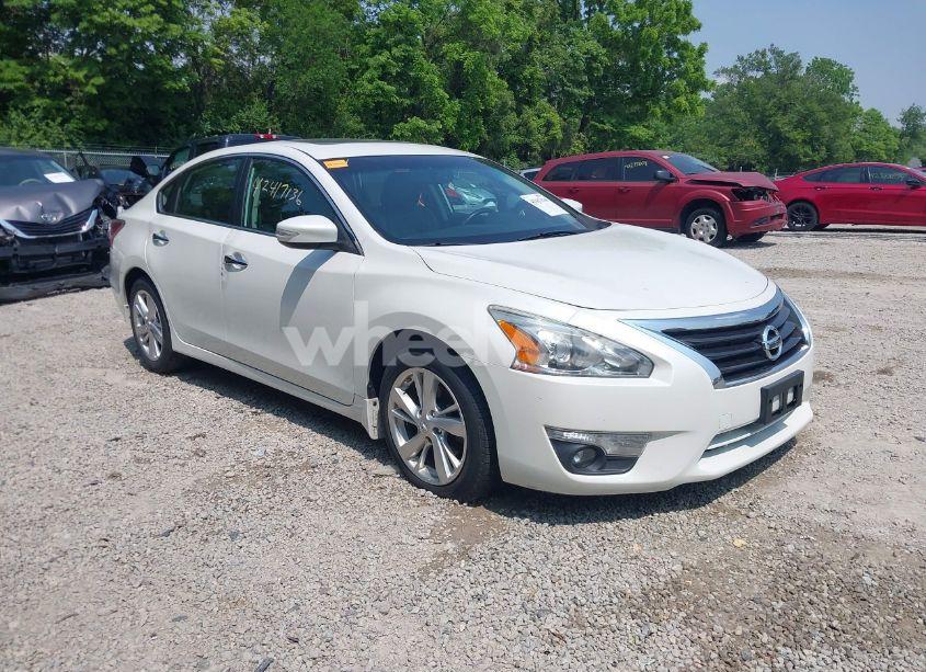 2015 Nissan Altima 2.5 SL (VIN 1N4AL3AP1FC162581) main photo