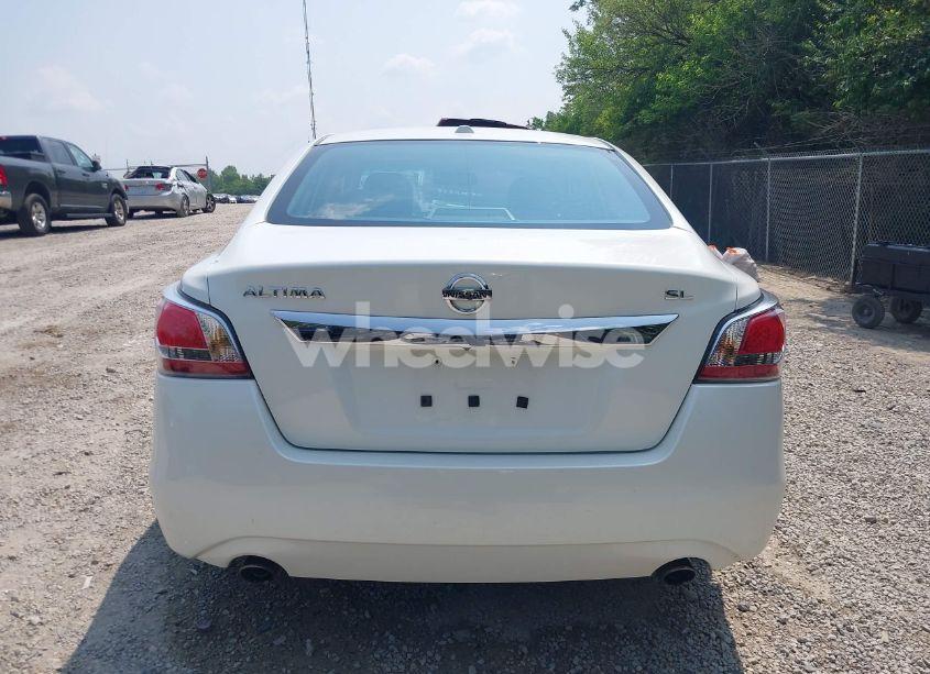 Photo 17 of 2015 Nissan Altima 2.5 SL (VIN 1N4AL3AP1FC162581)