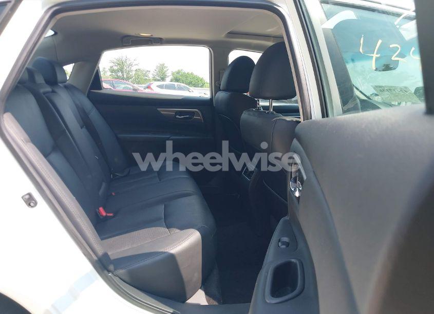 Photo 8 of 2015 Nissan Altima 2.5 SL (VIN 1N4AL3AP1FC162581)