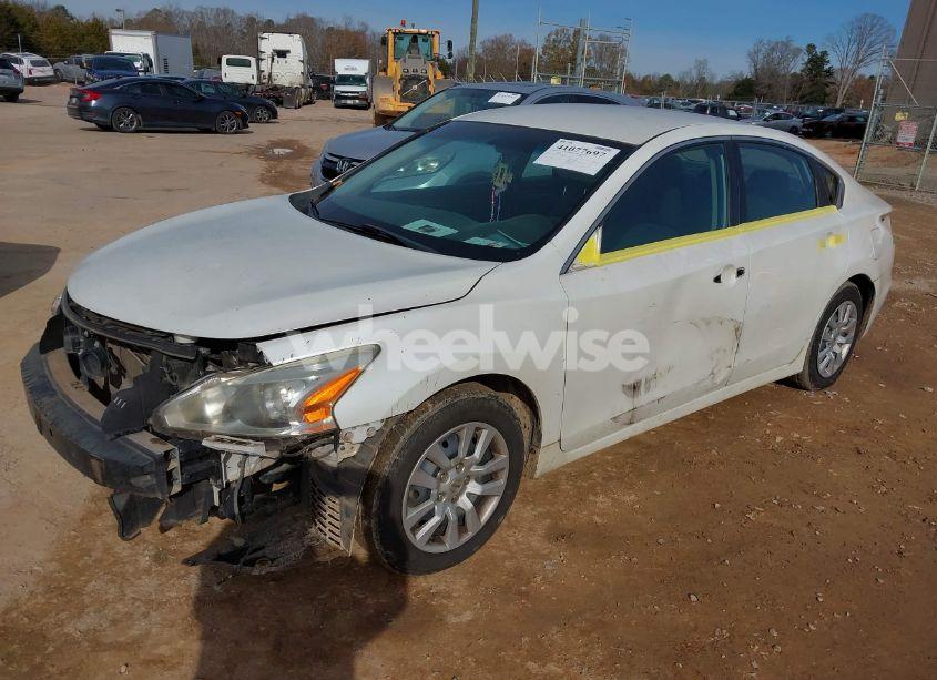 Photo 2 of 2015 Nissan Altima 2.5/2.5 S/2.5 SL/2.5 SV (VIN 1N4AL3AP1FC164170)