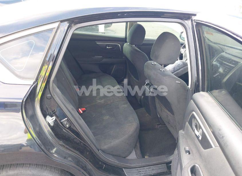 Photo 8 of 2015 Nissan Altima 2.5 SV (VIN 1N4AL3AP1FC166579)