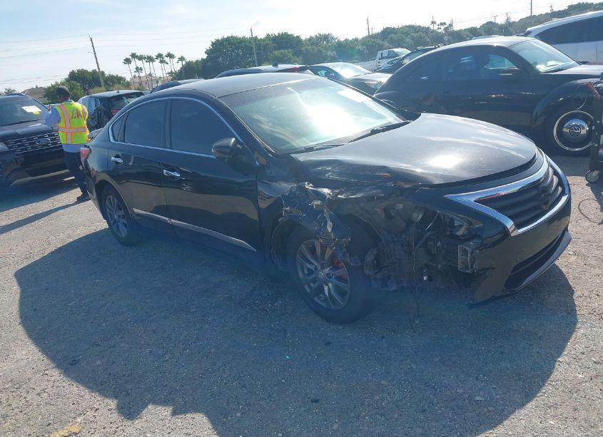 2015 Nissan Altima 2.5 S (VIN 1N4AL3AP1FC171314) main photo