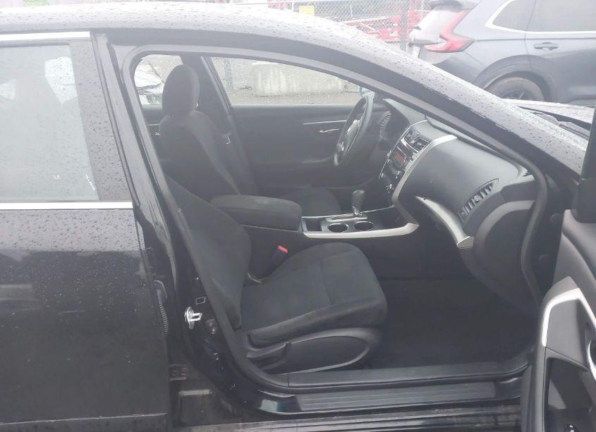 Photo 5 of 2015 Nissan Altima 2.5 S (VIN 1N4AL3AP1FC217353)