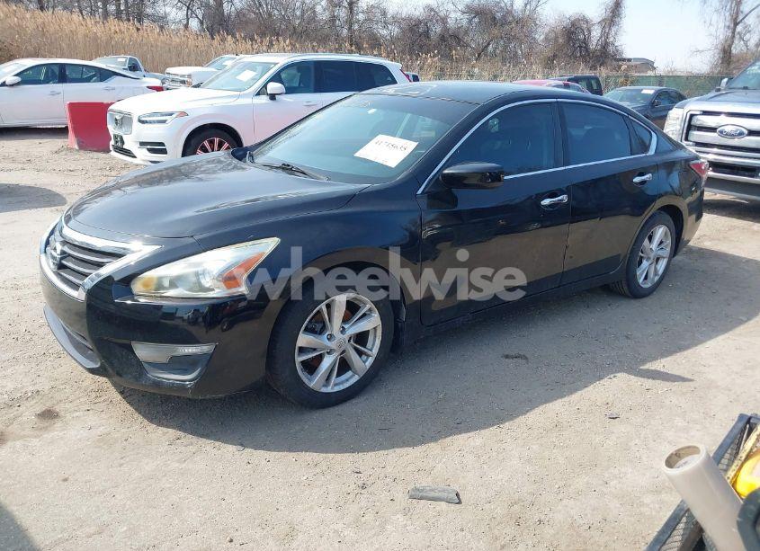 Photo 2 of 2015 Nissan Altima 2.5 SV (VIN 1N4AL3AP1FC219135)