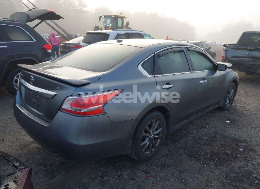 Photo 4 of 2015 Nissan Altima 2.5 S (VIN 1N4AL3AP1FC222679)