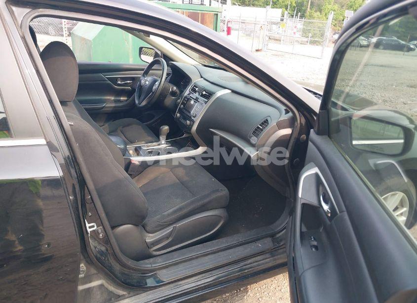 Photo 5 of 2015 Nissan Altima 2.5 SV (VIN 1N4AL3AP1FC256637)