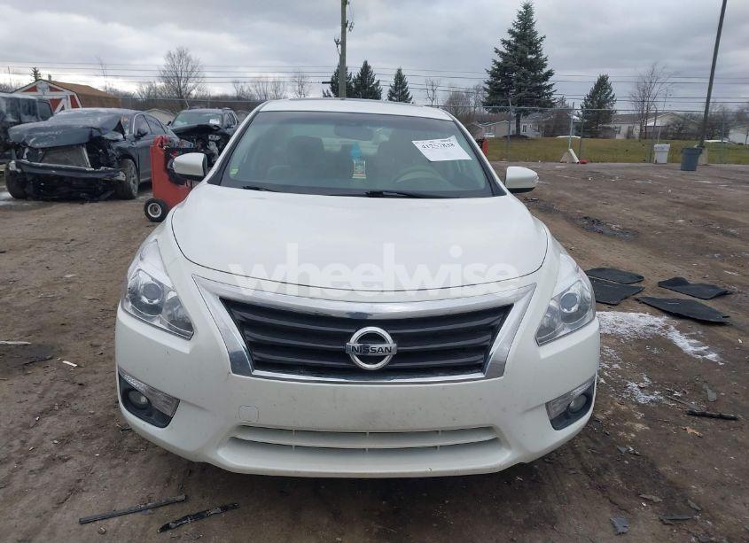Photo 12 of 2015 Nissan Altima 2.5 SV (VIN 1N4AL3AP1FC265483)