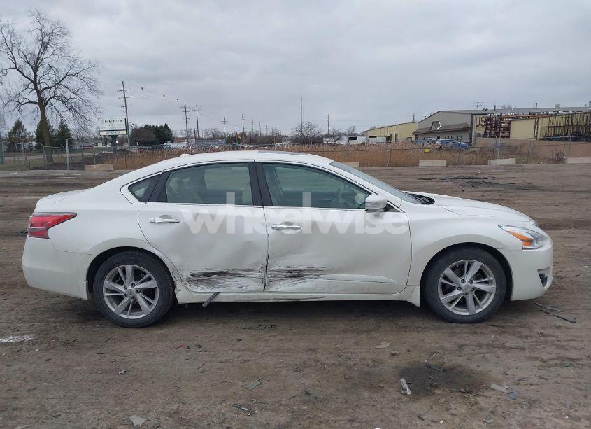 Photo 13 of 2015 Nissan Altima 2.5 SV (VIN 1N4AL3AP1FC265483)