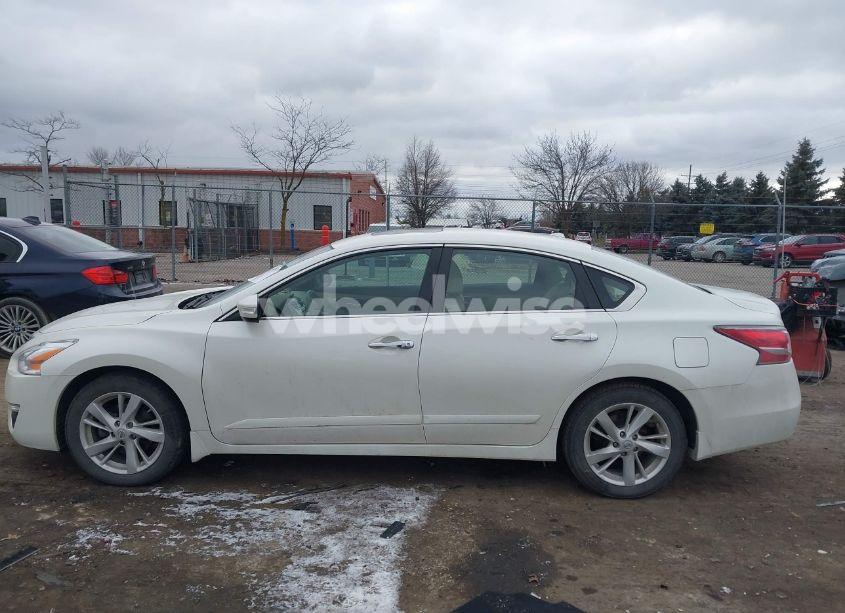 Photo 14 of 2015 Nissan Altima 2.5 SV (VIN 1N4AL3AP1FC265483)