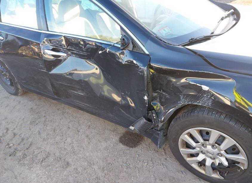 Photo 6 of 2015 Nissan Altima 2.5 S (VIN 1N4AL3AP1FC268867)