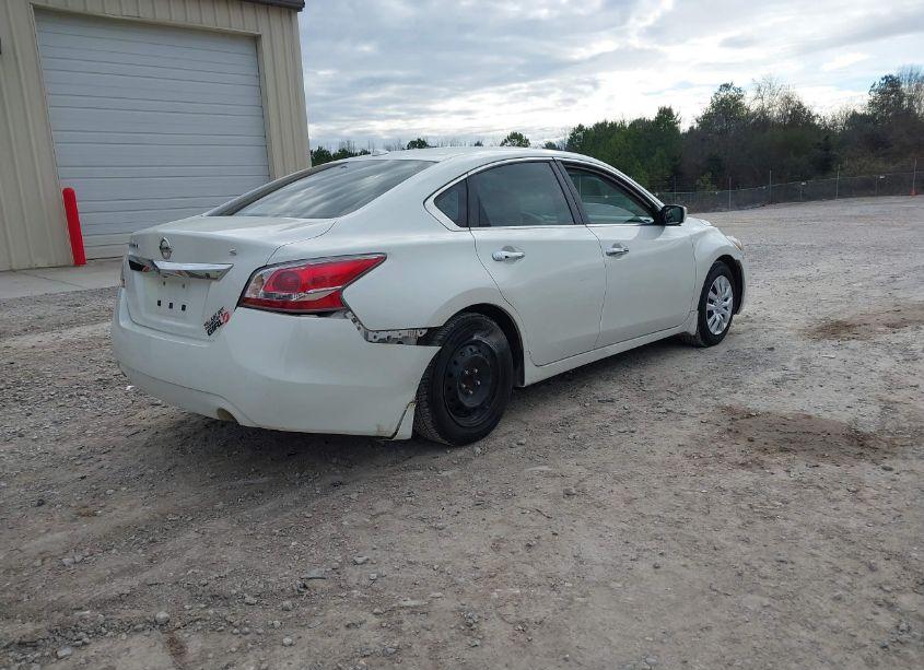 Photo 4 of 2015 Nissan Altima 2.5 S (VIN 1N4AL3AP1FC274751)