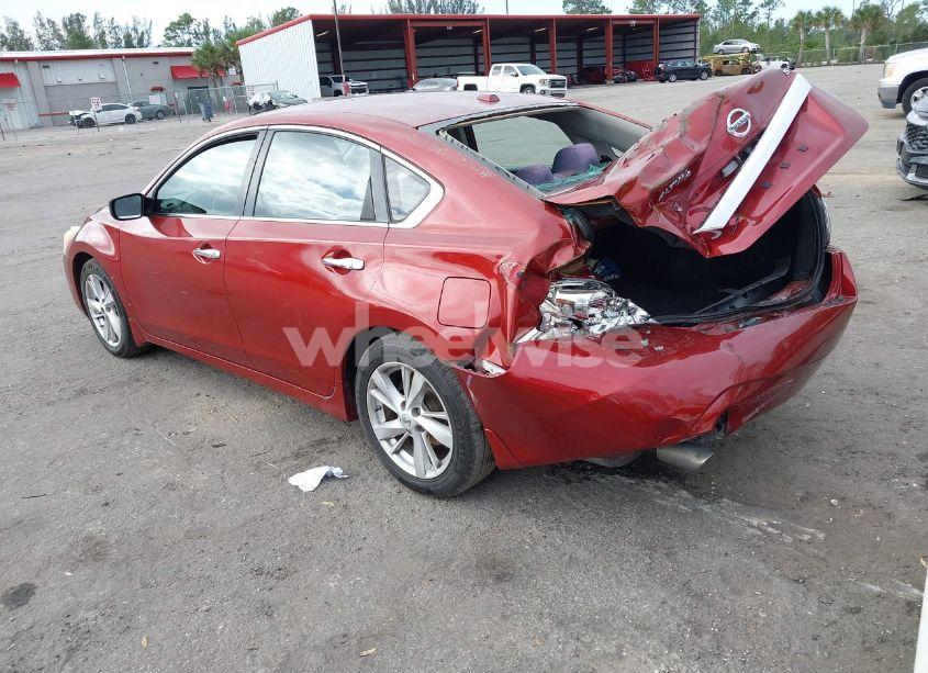 Photo 3 of 2015 Nissan Altima 2.5 SV (VIN 1N4AL3AP1FC282591)