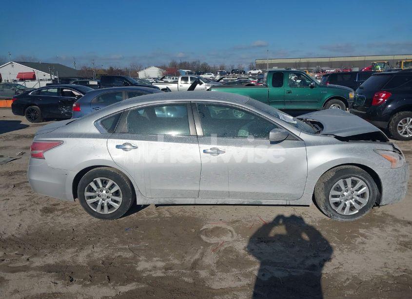 Photo 13 of 2015 Nissan Altima N/A (VIN 1N4AL3AP1FC288634)