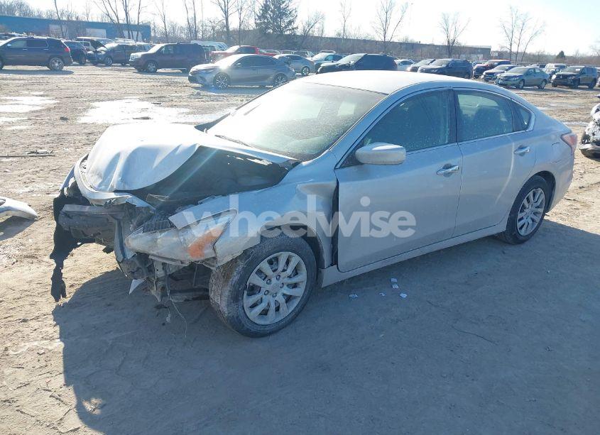 Photo 2 of 2015 Nissan Altima N/A (VIN 1N4AL3AP1FC288634)