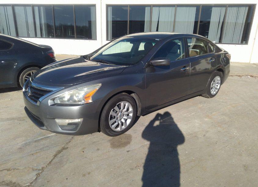 Photo 2 of 2015 Nissan Altima 2.5/2.5 S/2.5 SL/2.5 SV (VIN 1N4AL3AP1FC288827)