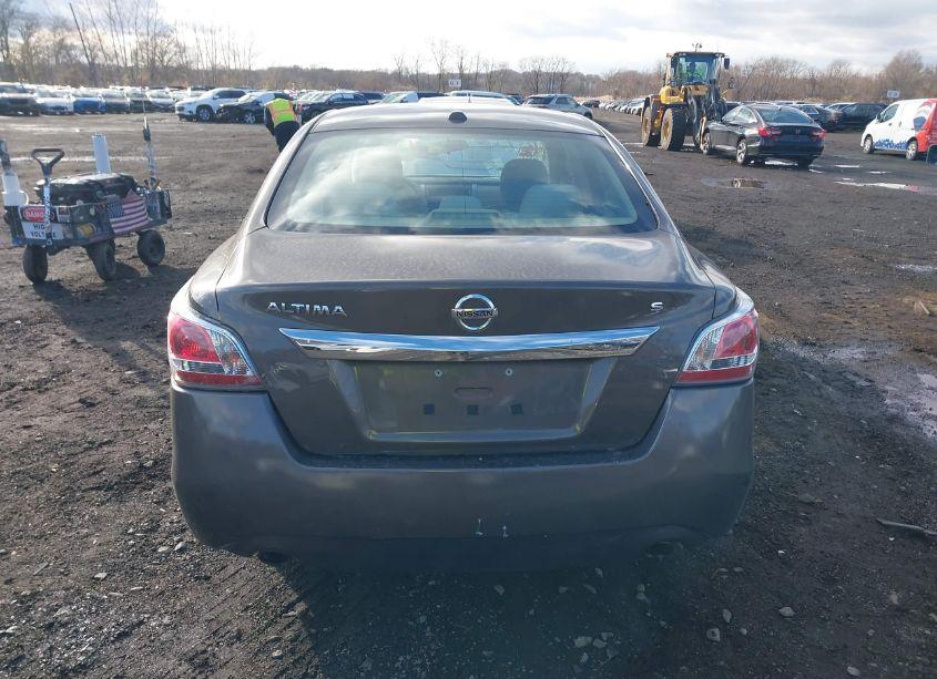 Photo 16 of 2015 Nissan Altima 2.5 S (VIN 1N4AL3AP1FC412336)