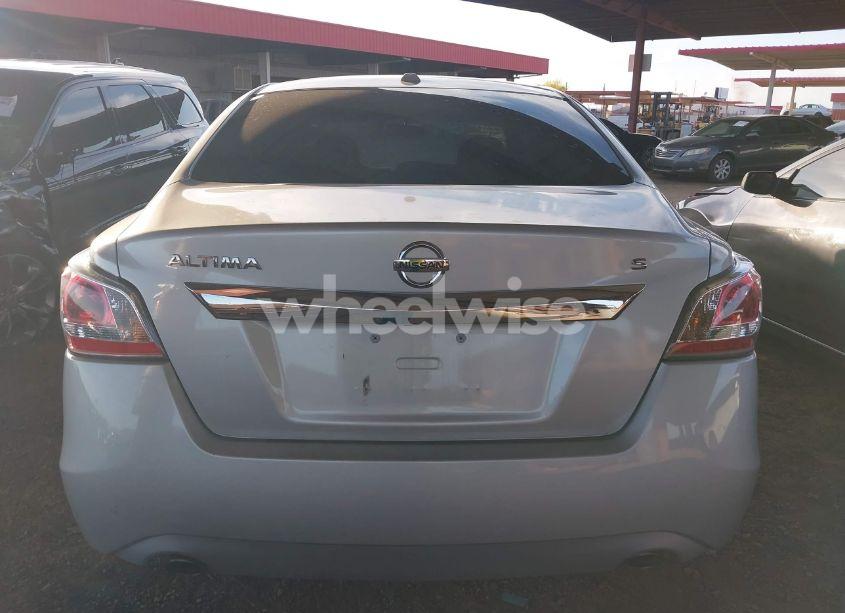 Photo 16 of 2015 Nissan Altima 2.5 S (VIN 1N4AL3AP1FC412885)