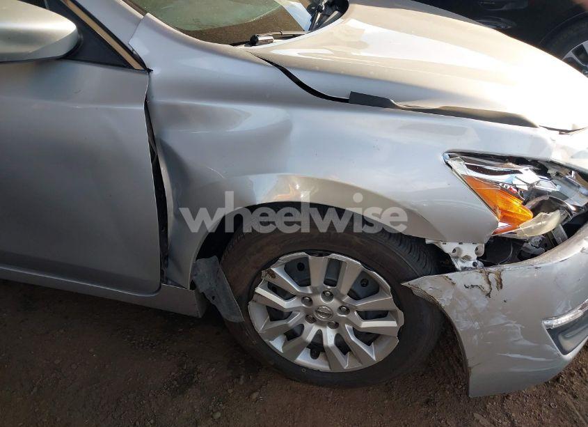 Photo 6 of 2015 Nissan Altima 2.5 S (VIN 1N4AL3AP1FC412885)