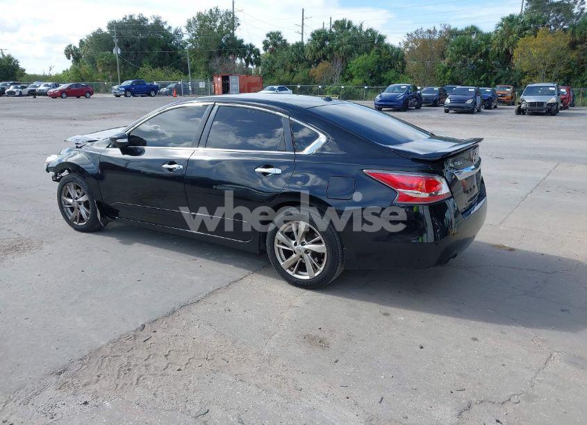 Photo 3 of 2015 Nissan Altima 2.5 SL (VIN 1N4AL3AP1FC417620)
