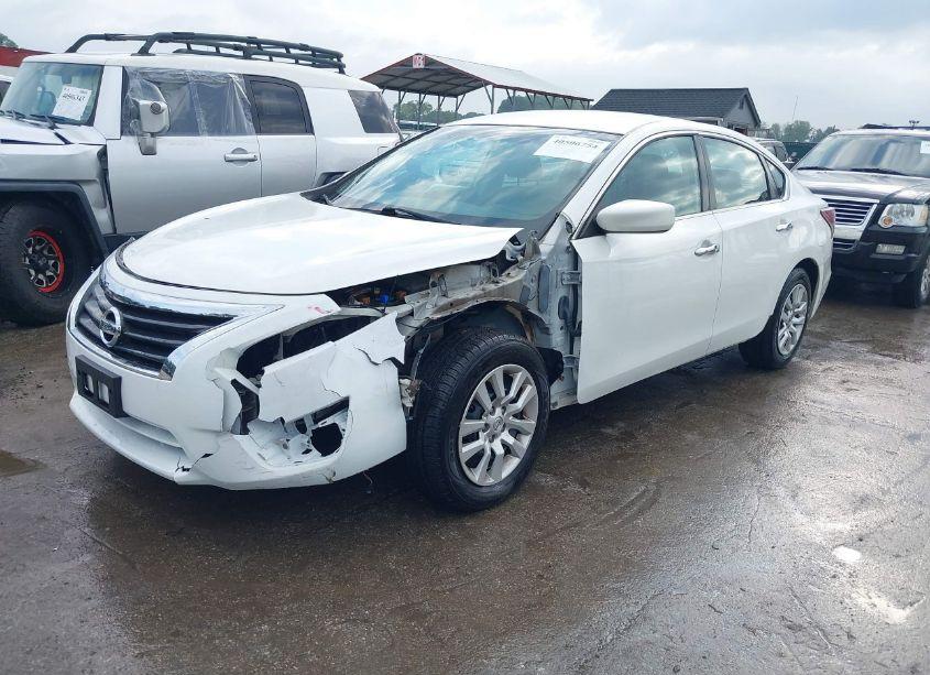 Photo 2 of 2015 Nissan Altima 2.5/2.5 S/2.5 SL/2.5 SV (VIN 1N4AL3AP1FC419089)