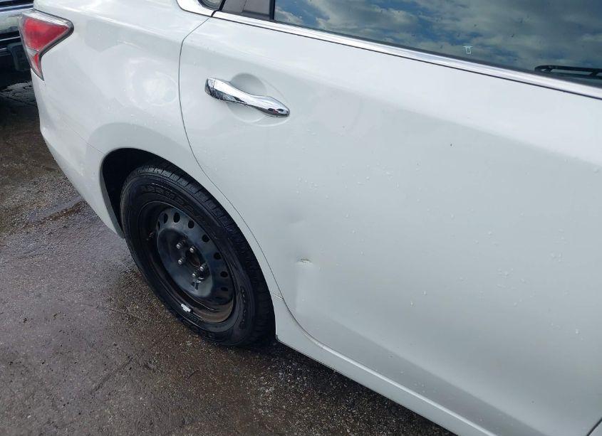 Photo 20 of 2015 Nissan Altima 2.5/2.5 S/2.5 SL/2.5 SV (VIN 1N4AL3AP1FC419089)