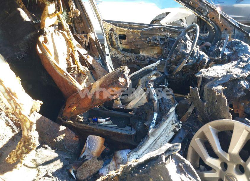 Photo 5 of 2015 Nissan Altima 2.5 S (VIN 1N4AL3AP1FC426642)