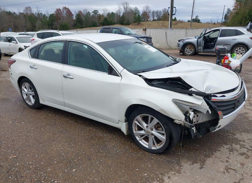 2015 Nissan Altima 2.5 SV (VIN 1N4AL3AP1FC430478) main photo