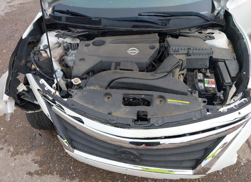 Photo 10 of 2015 Nissan Altima 2.5 SV (VIN 1N4AL3AP1FC430478)